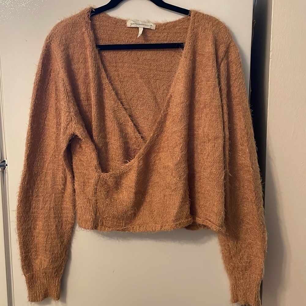 Generation K long sleeve‎ sweater size l